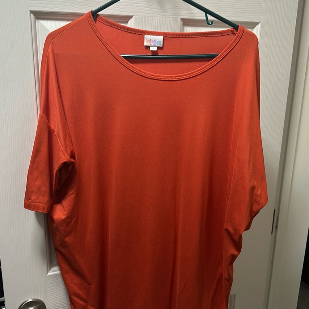 Women’s shirt